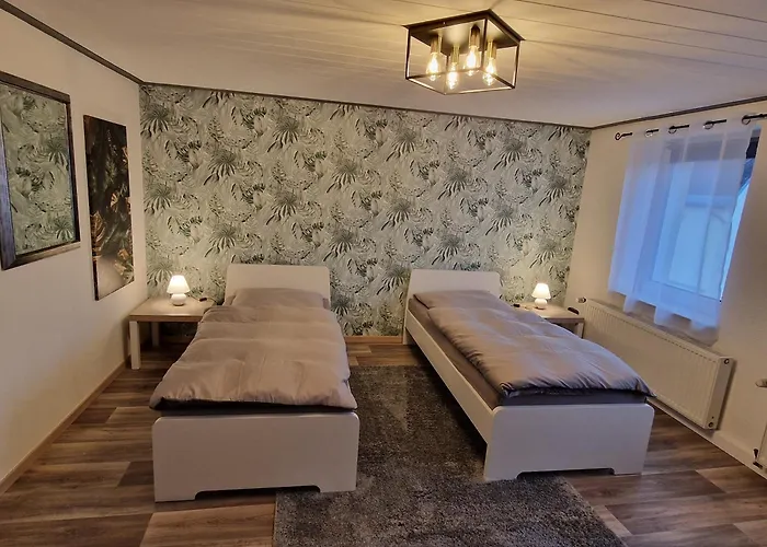 Ferienwohnung/monteurunterkunft 2.0 Leopolshall Lägenhet Stassfurt